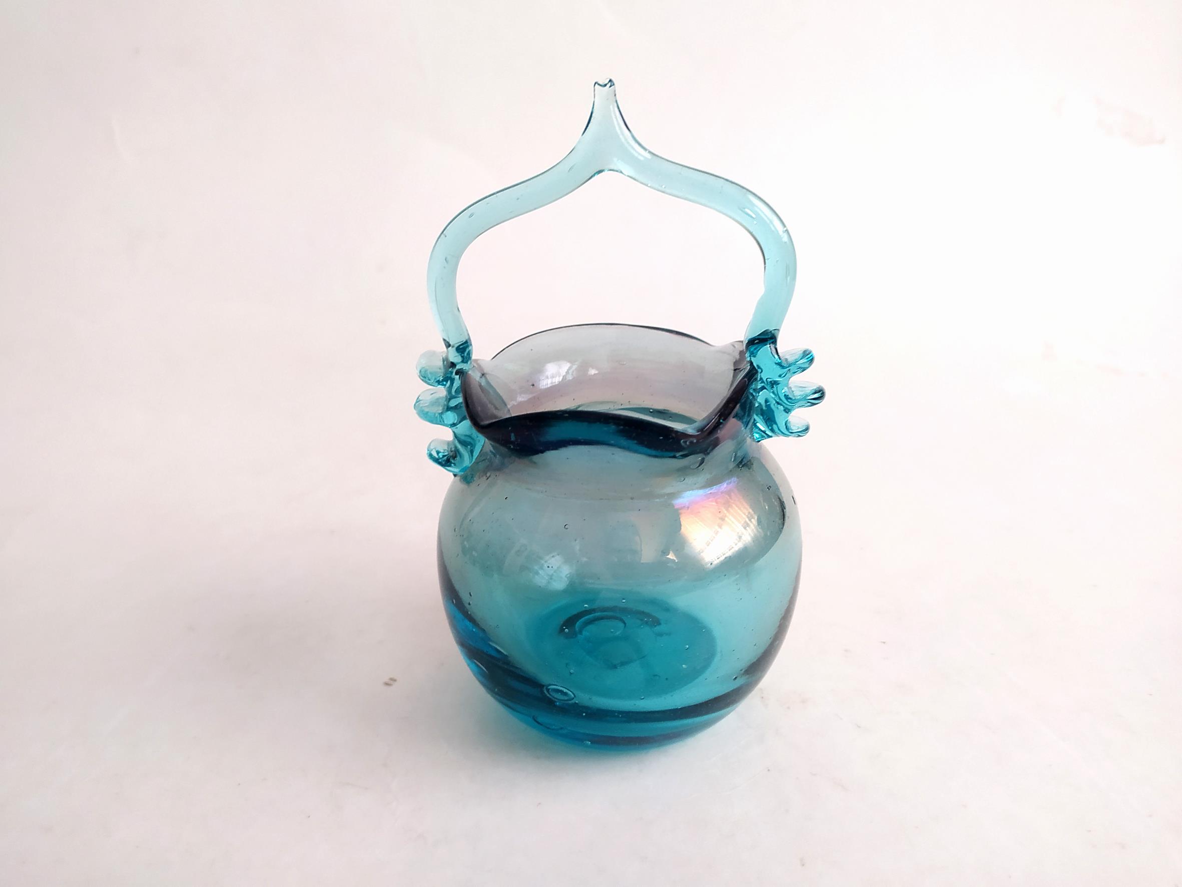  گلدان شیشه ای دست ساز طرح سبد آبی 