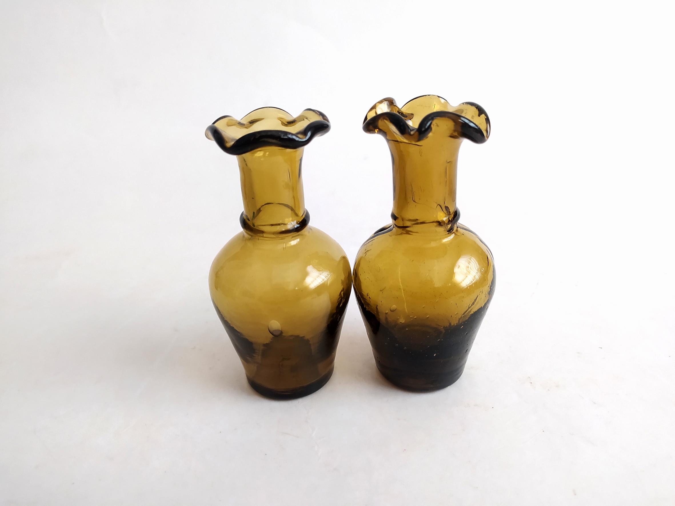  2 عدد گلدان کوچک دست ساز قدیمی 