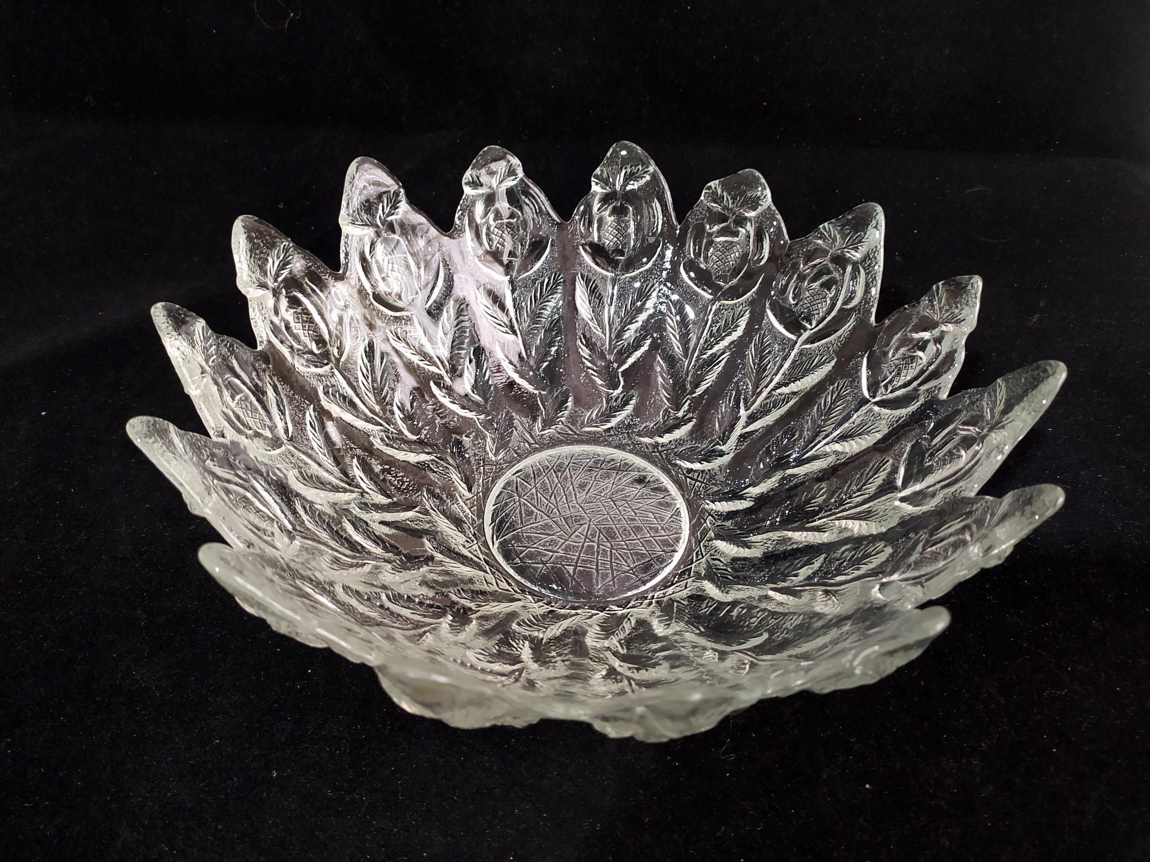 ظرف میوه خوری بسیار خاص و کمیاب قدیمی