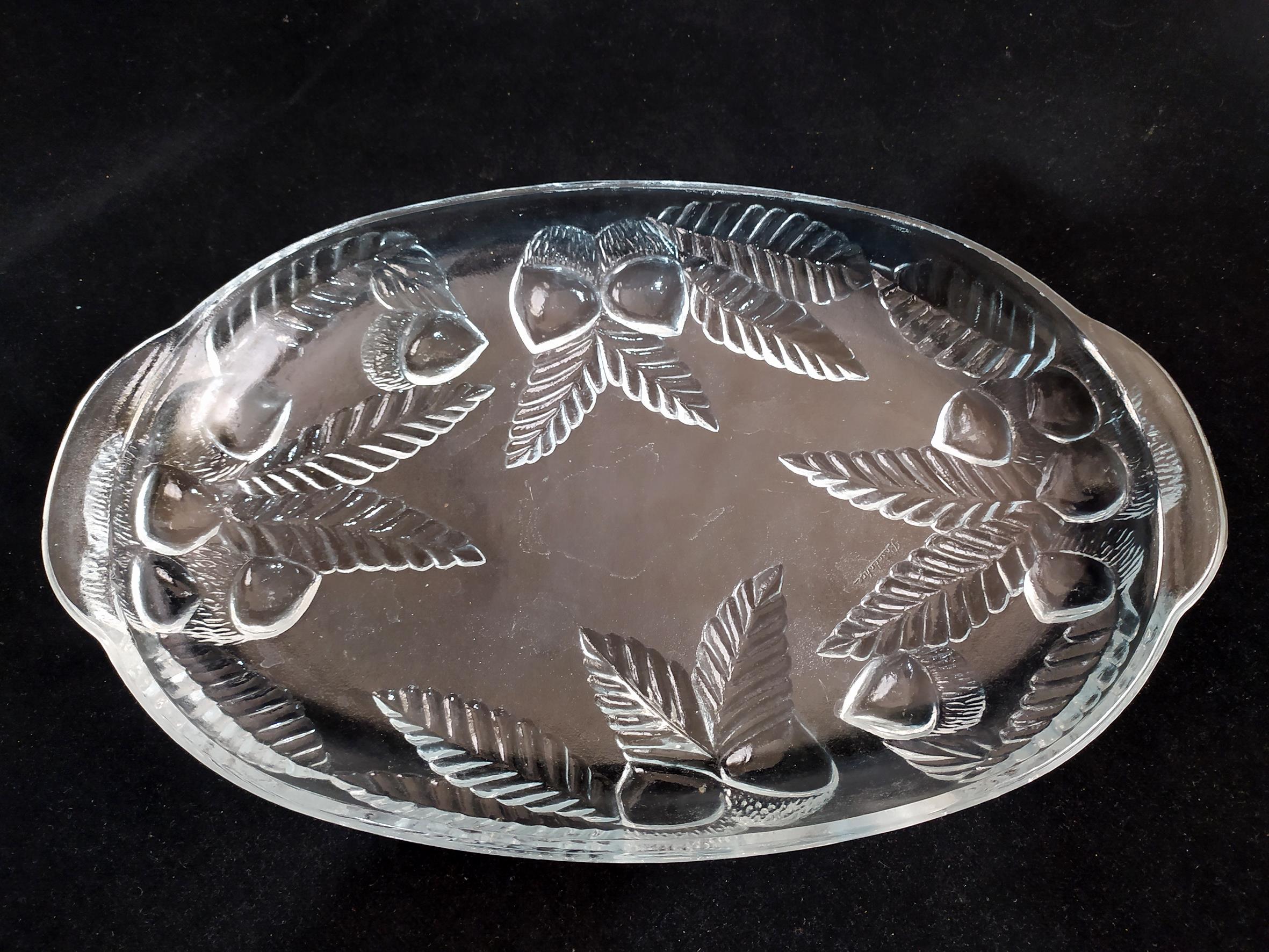  ظرف میوه خوری بسیار ضخیم قدیمی طرح بلوط 