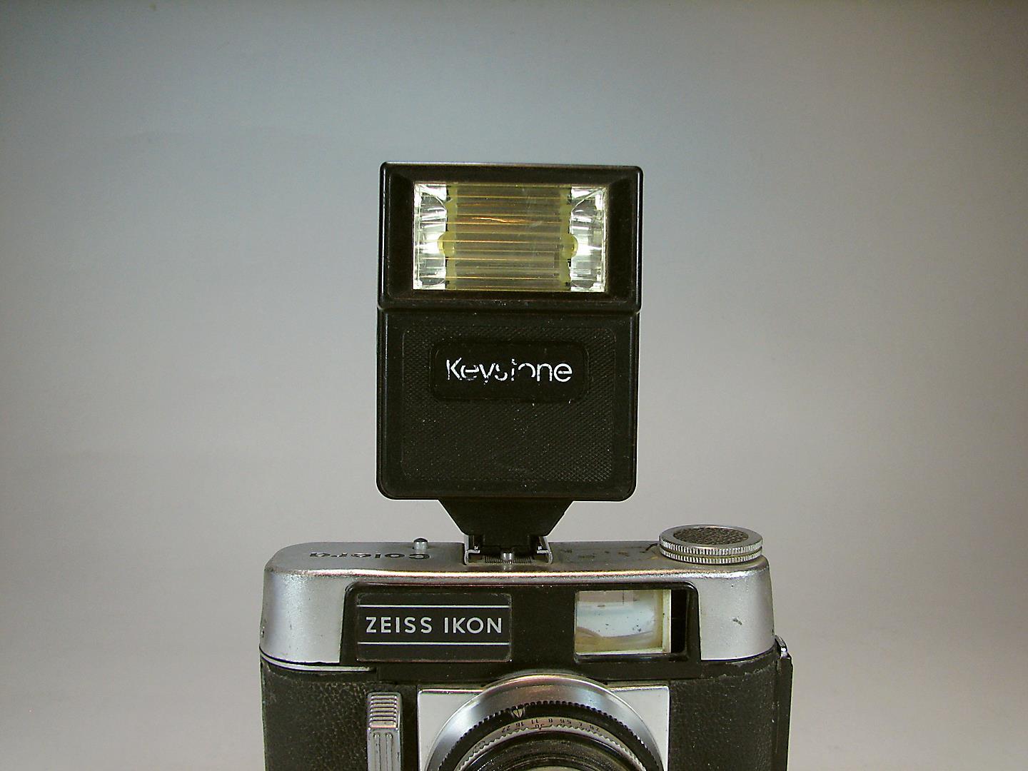 فلاش قدیمی دوربین عکاسی Keystone 380