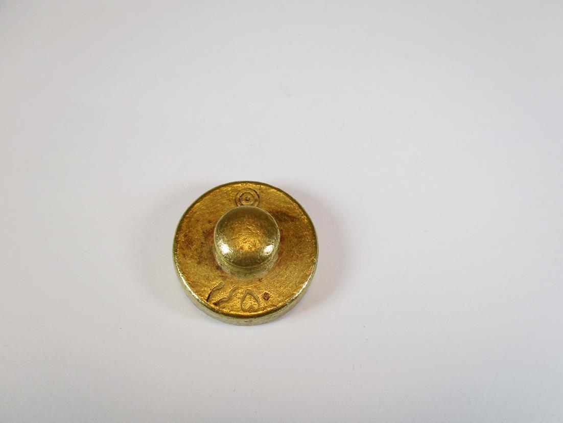  1 عدد وزنه قدیمی برنجی 50 گرم مهر دار