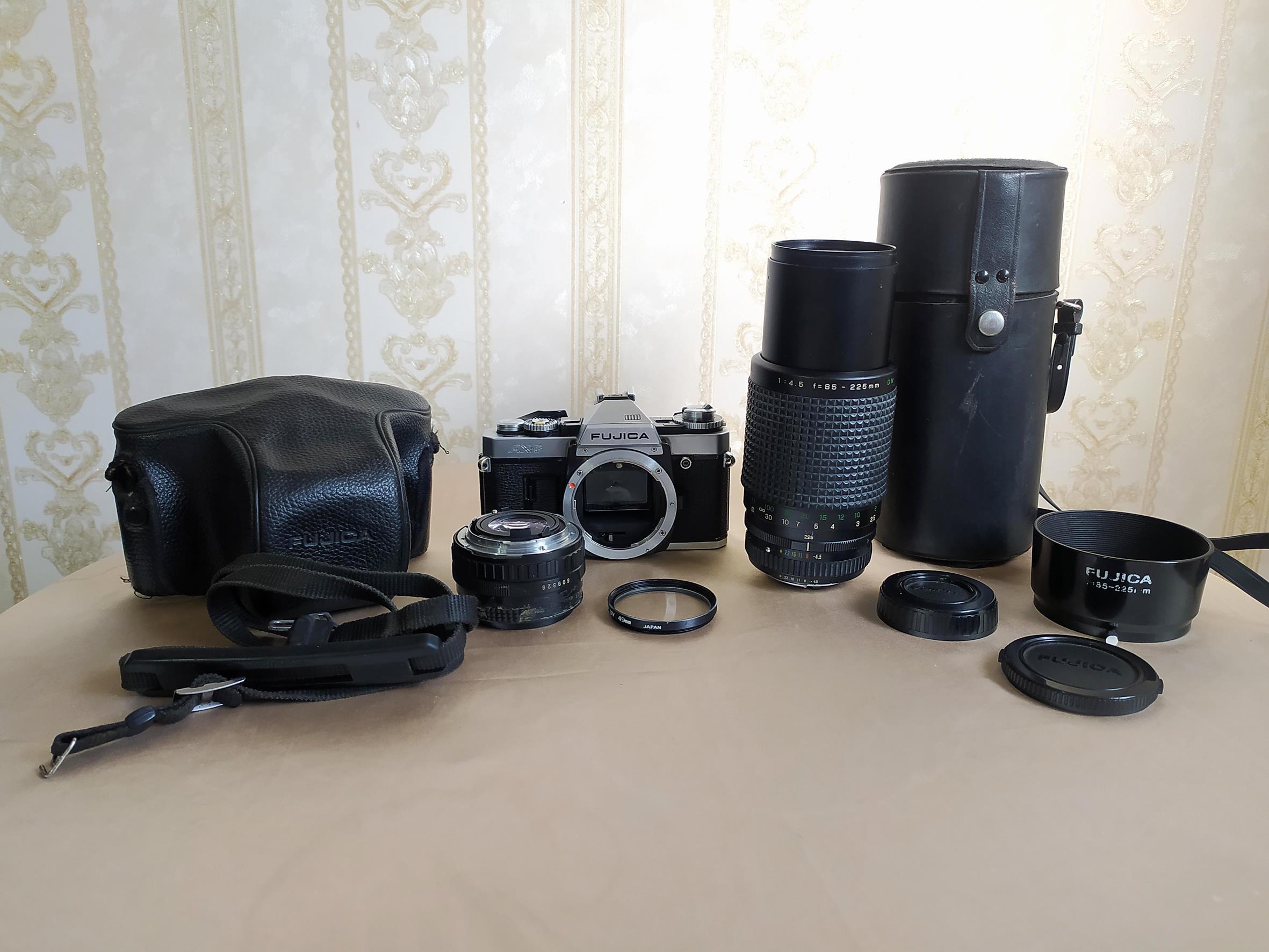 ست دوربین Fujica AX-5 با لنز نرمال و تله