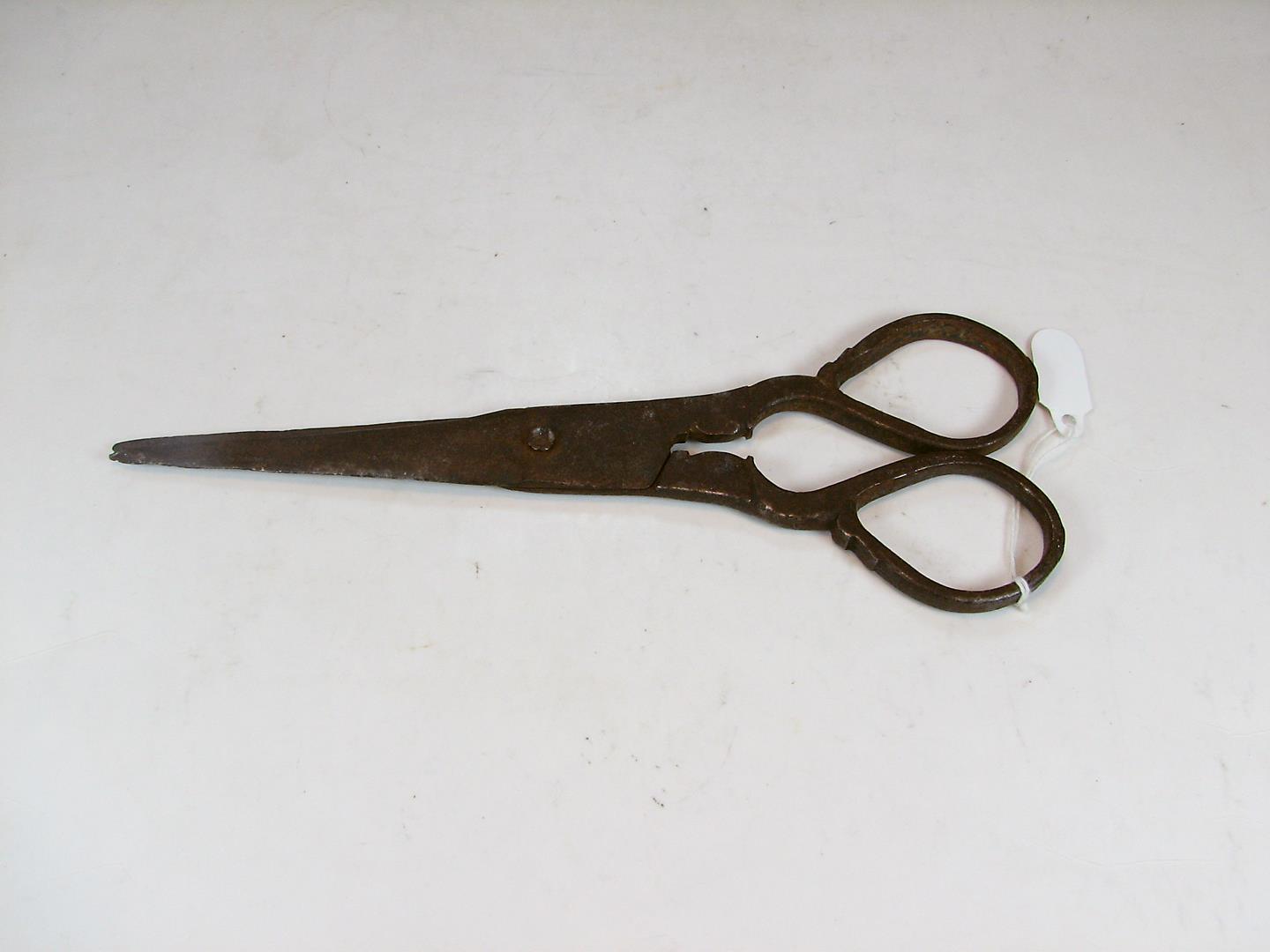  قیچی فولادی کلکسیونی و دستساز خوش تراش 