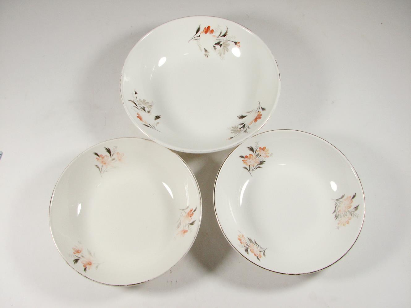  3عدد کاسه سرامیکی قدیمی زیبا 