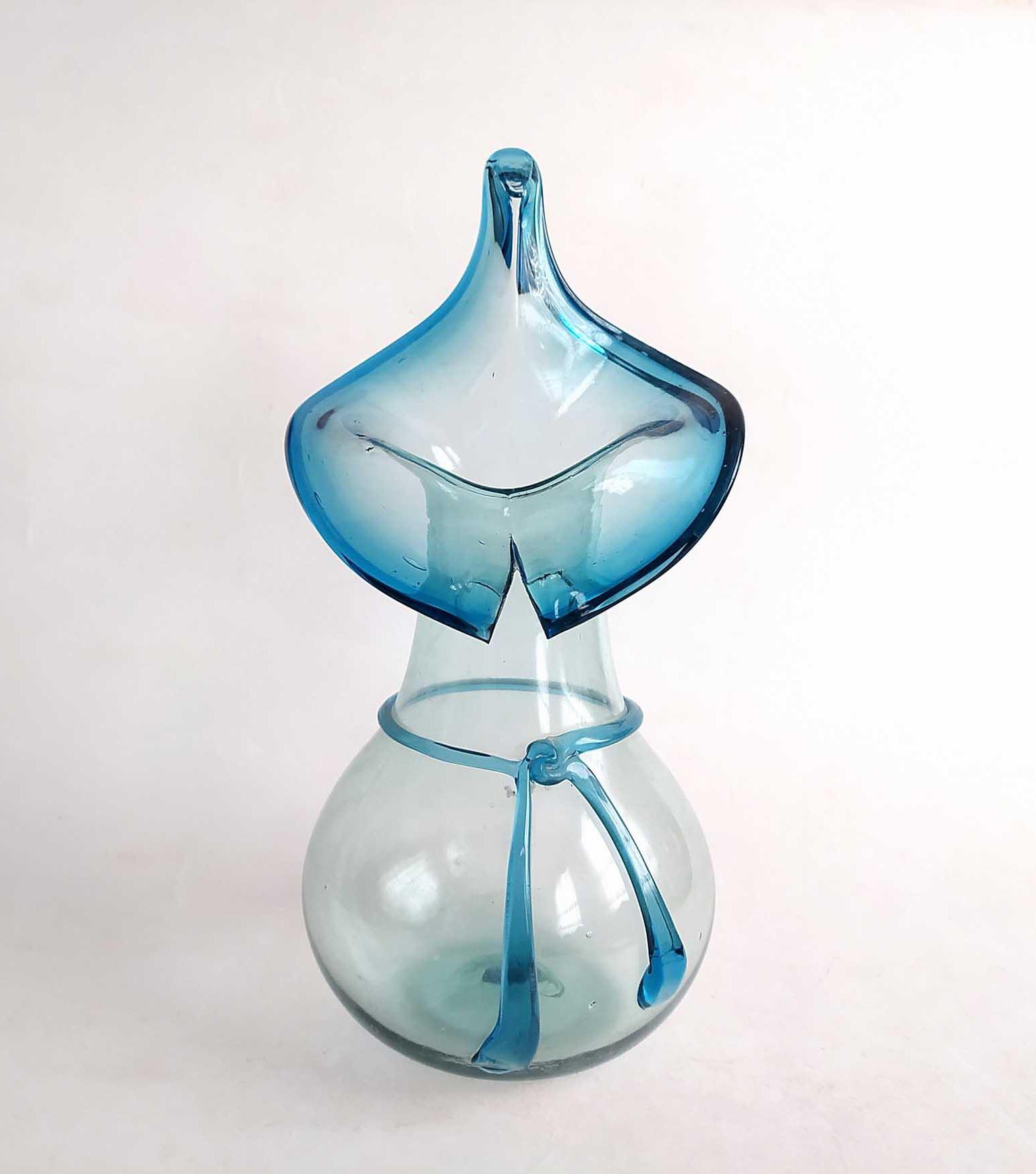  گلدان شیشه ای دستساز خوشرنگ قدیمی آبی