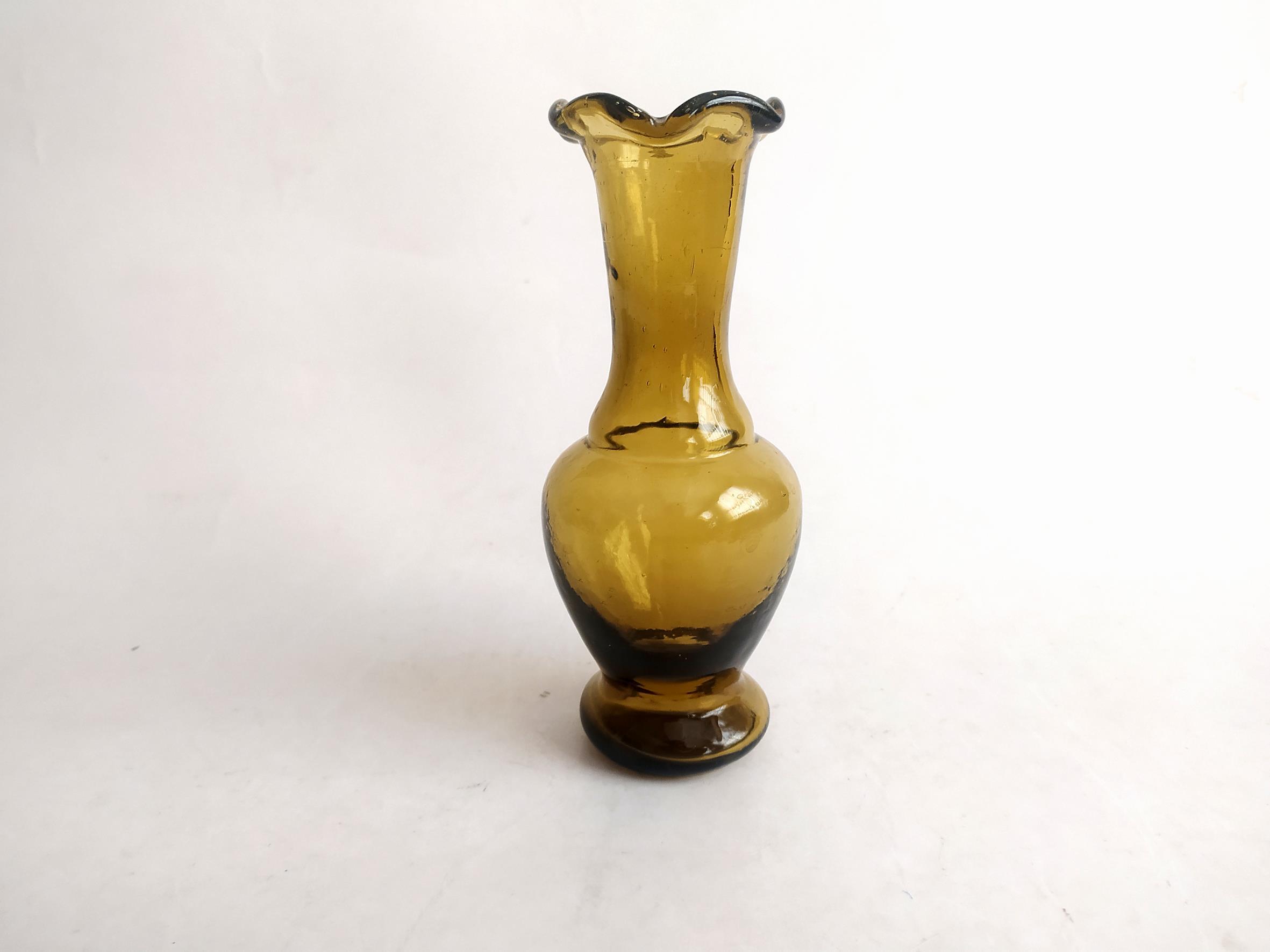  گلدان دست ساز قدیمی زیبا قهوه ای رنگ