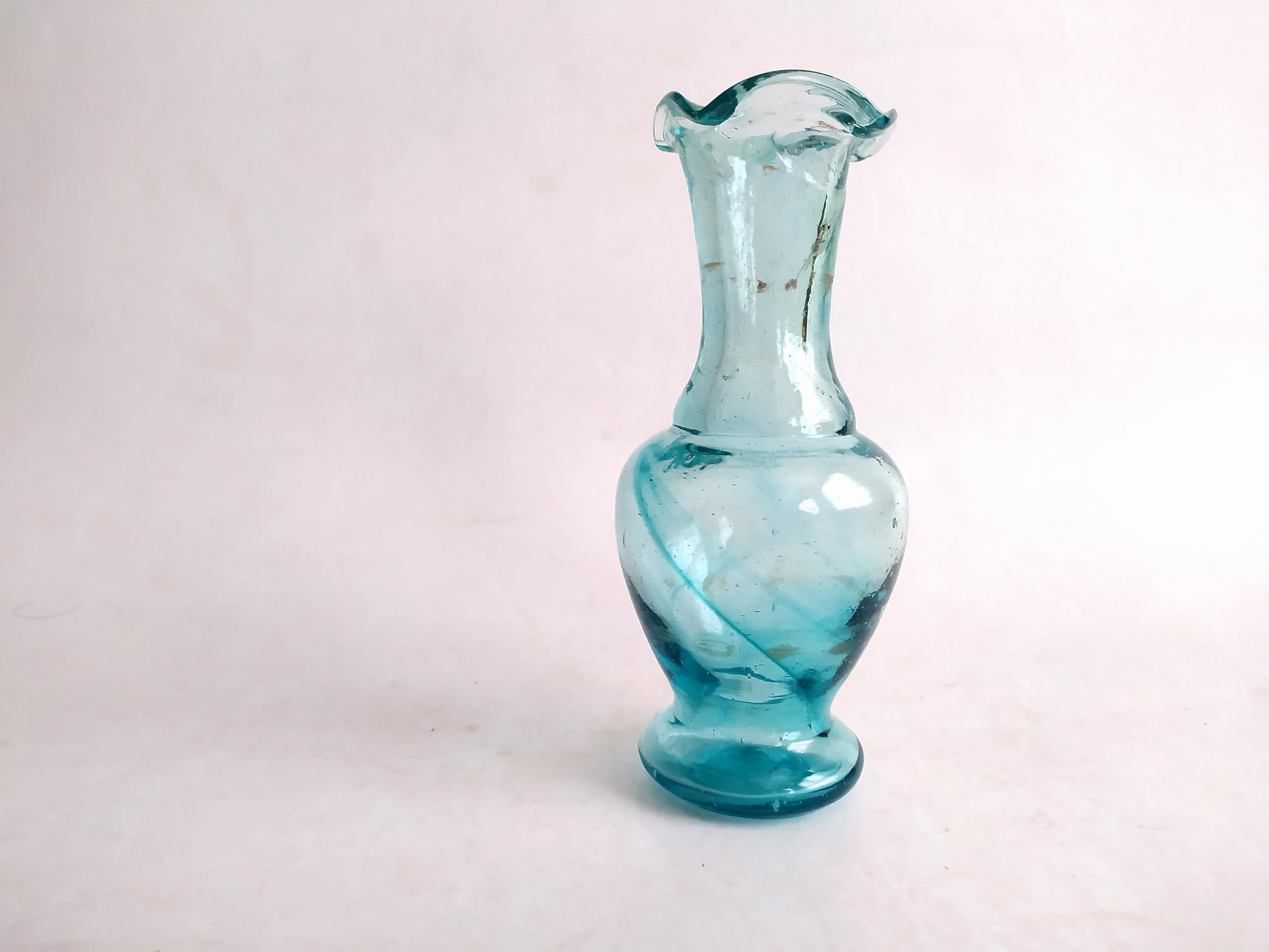  گلدان دست ساز قدیمی زیبا آبی رنگ