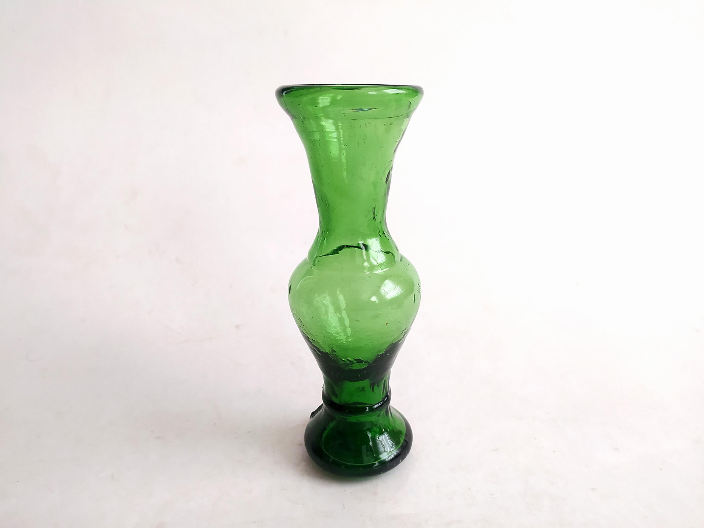  گلدان دست ساز قدیمی زیبا سبز رنگ