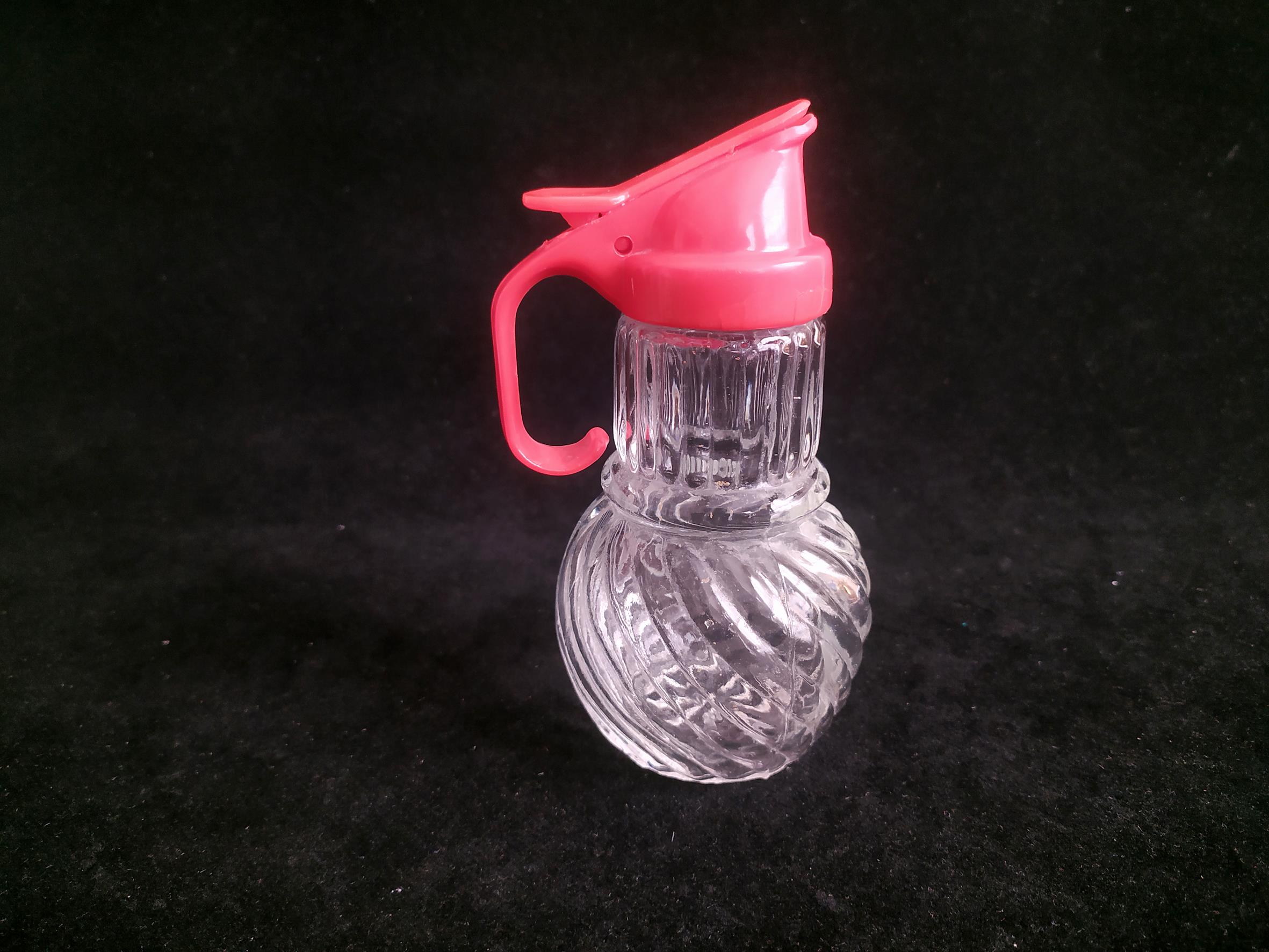  شکر ریز یا شکرپاش قدیمی دسته دار شیشه ای