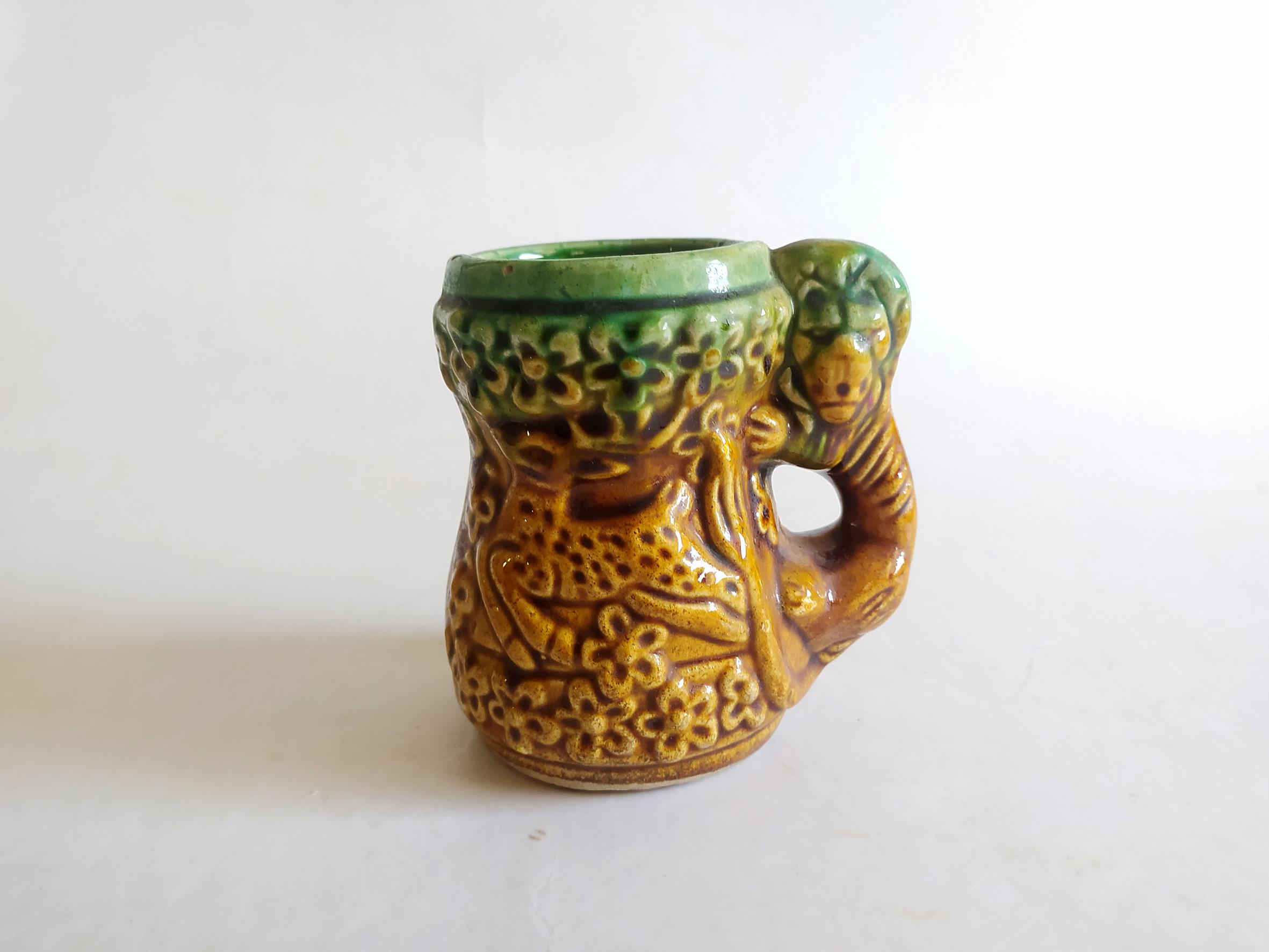  لیوان سرامیکی طرح شیر و گوزن قدیمی زیبا