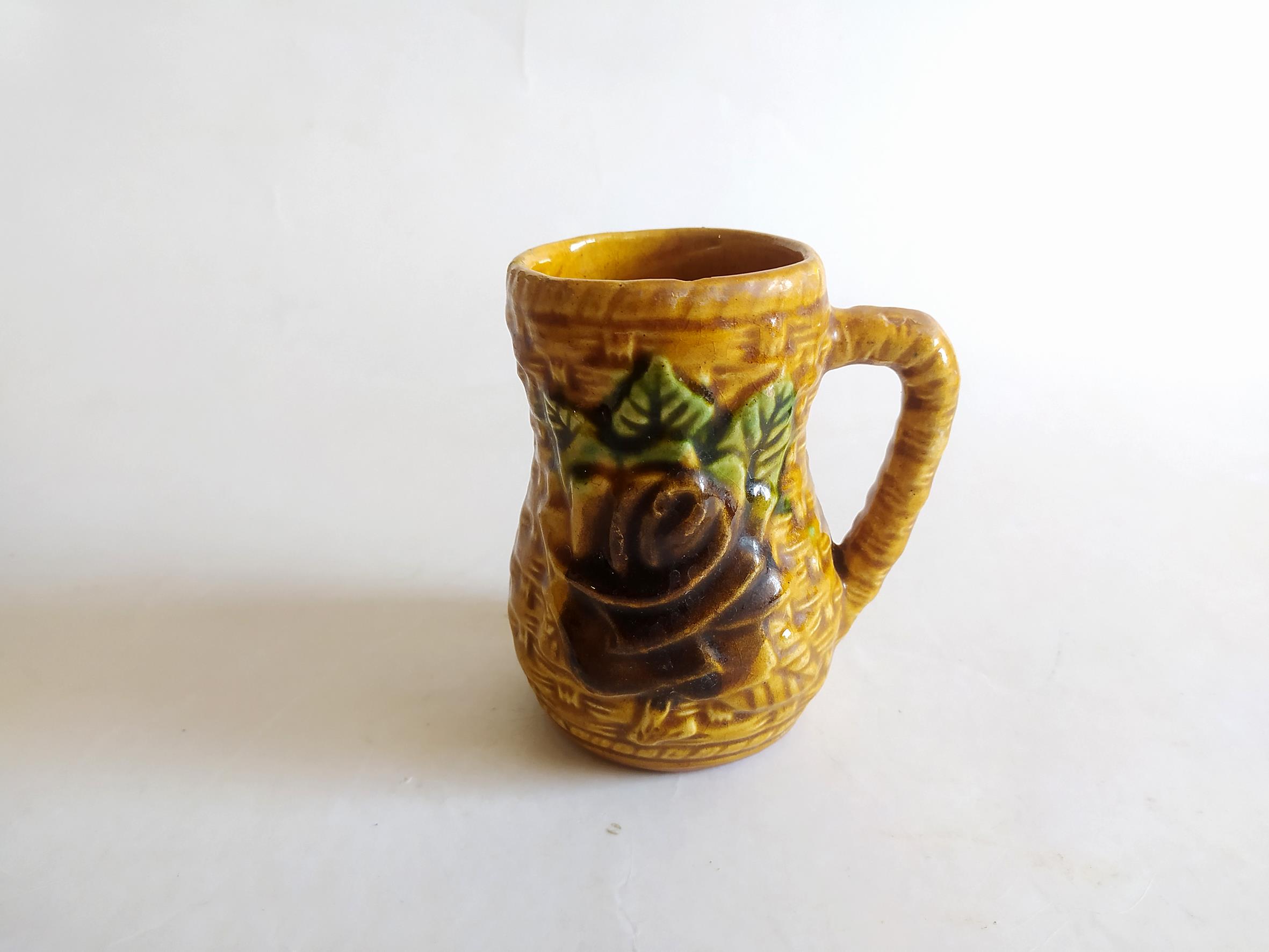 لیوان سرامیکی طرح گل قدیمی زیبا