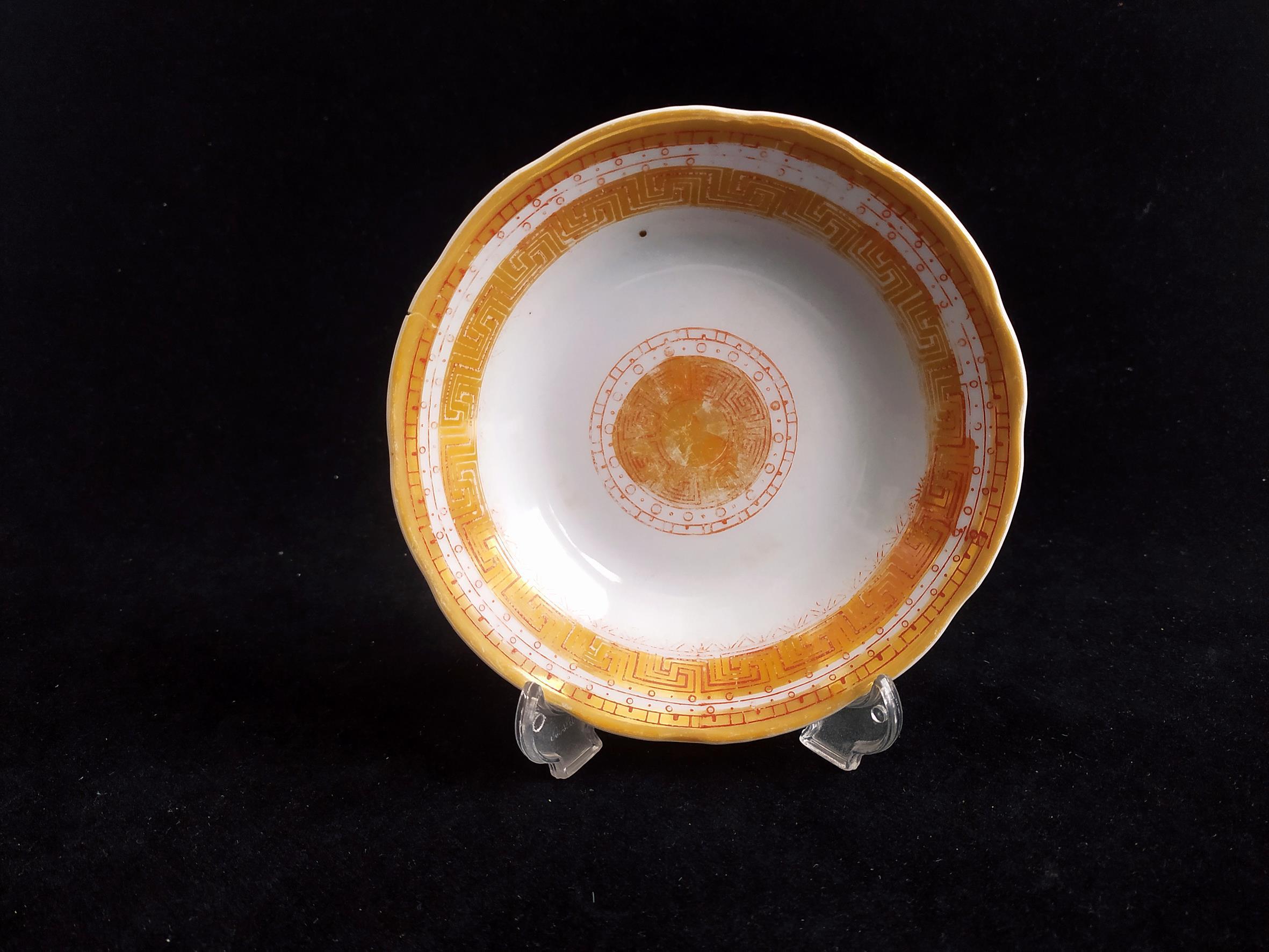  دیوارکوب قدیمی طرح ورساچه 