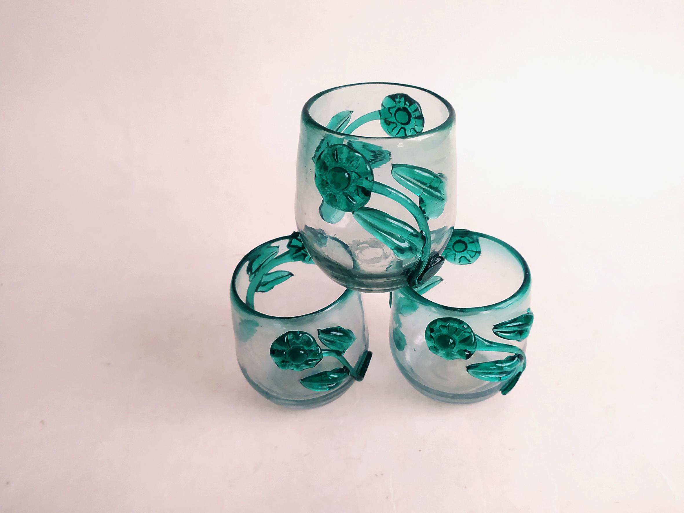  شمعدان دست ساز شیشه ای قدیمی