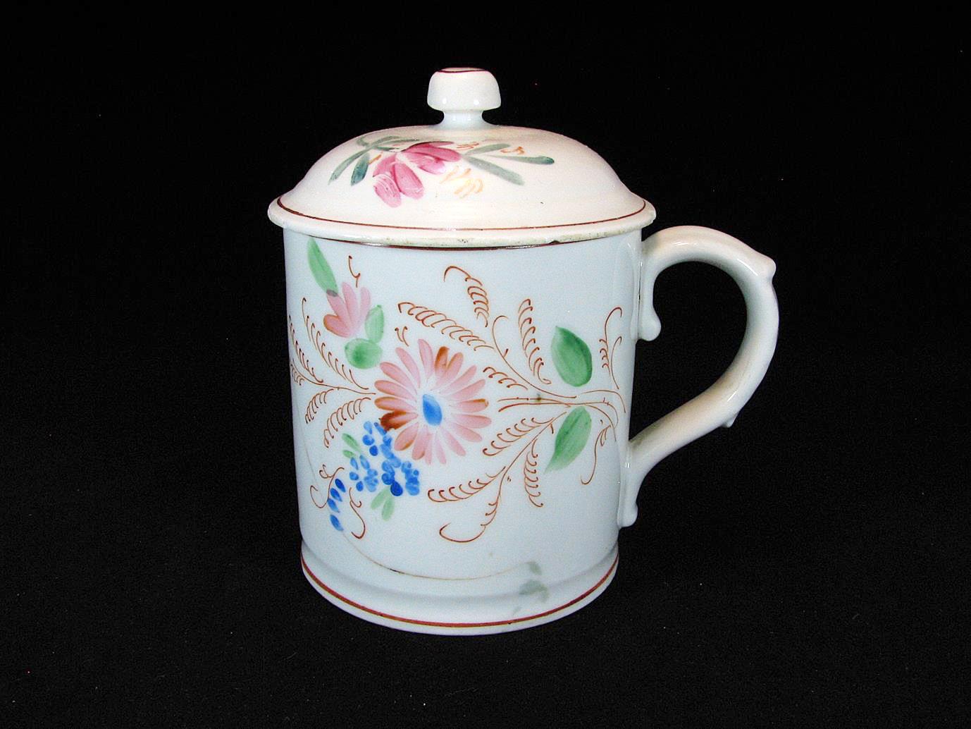 لیوان چینی آبخوری کمیاب قدیمی دربدار روسی