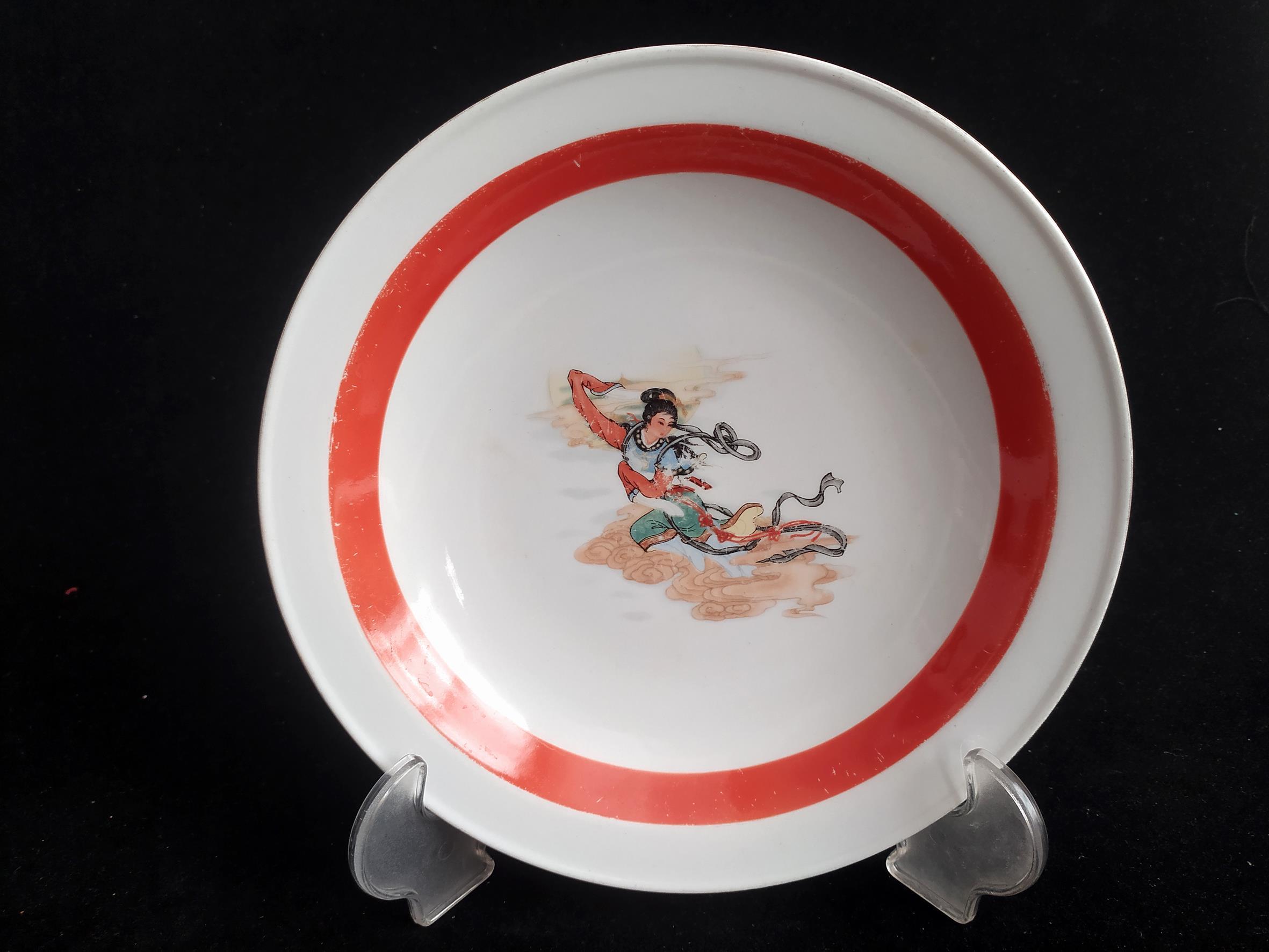 دیوارکوب قدیمی طرح زن چینی سایز بزرگ 