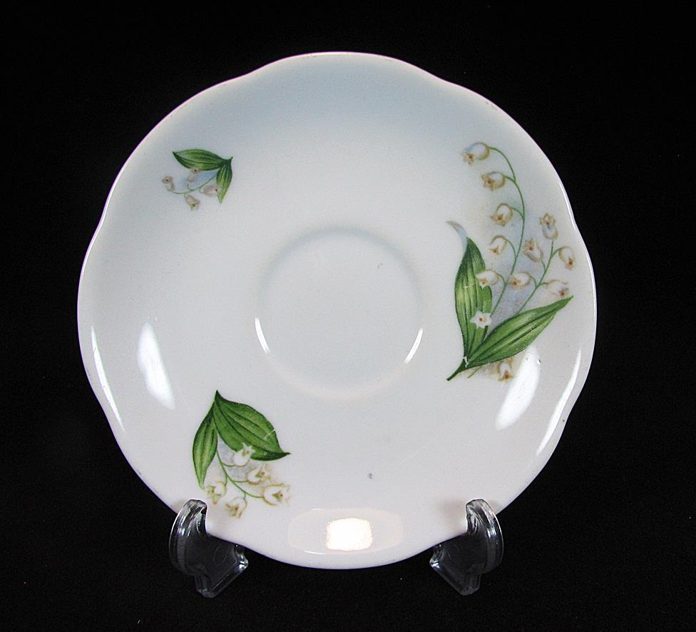 دیوارکوب یا زیر فنجانی گل زنگوله ای قدیمی