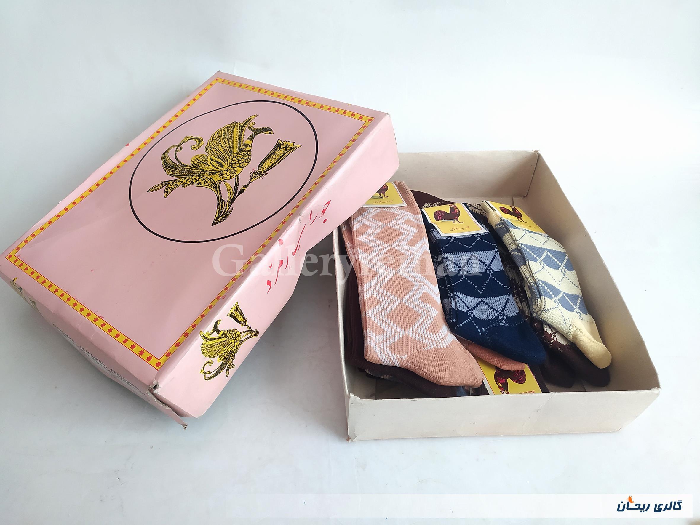 12جفت جوارب کودکانه قدیمی و استفاده نشده 