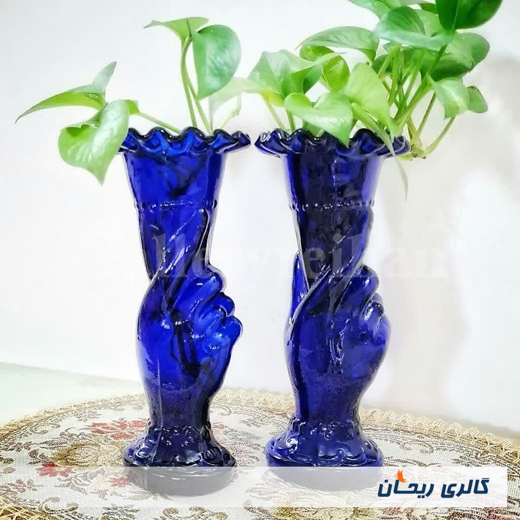 2 گلدان شیشه ای کبالتی دست دلبر قدیمی 