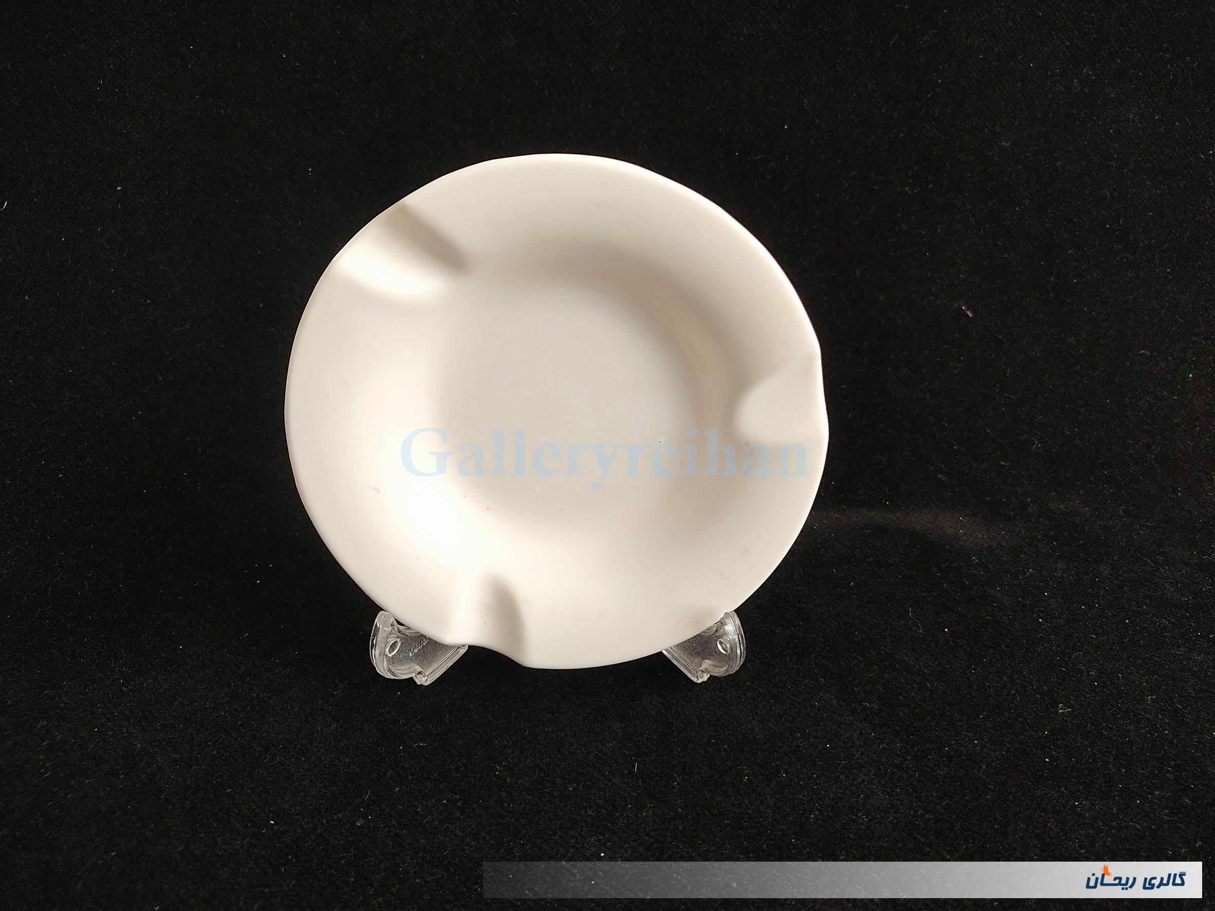 زیرسیگاری ملامین قدیمی و استفاده نشده 