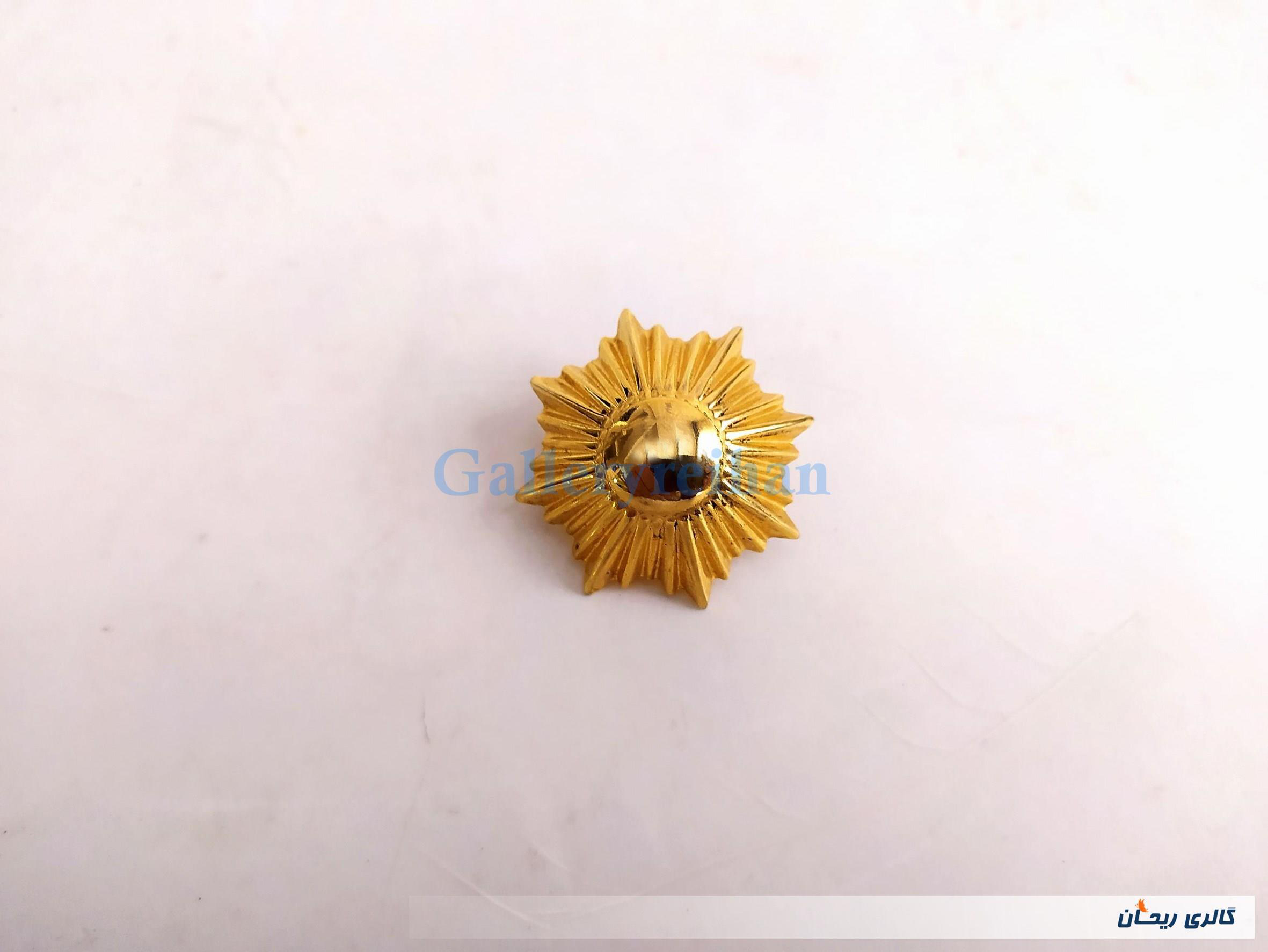 درجه یا قپه نظامی همراه با چفت پلاستیکی 