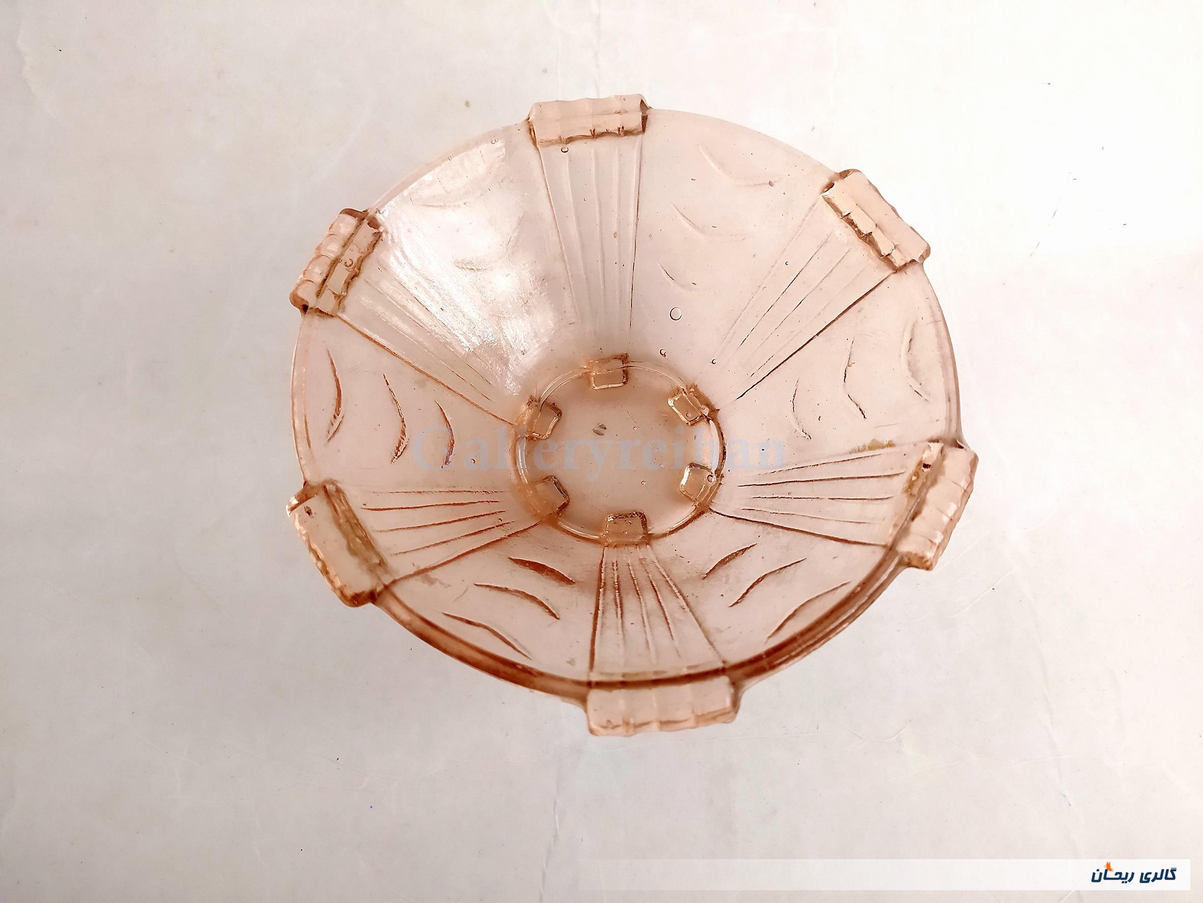 کاسه شیشه ای قدیمی صورتی زیرا 