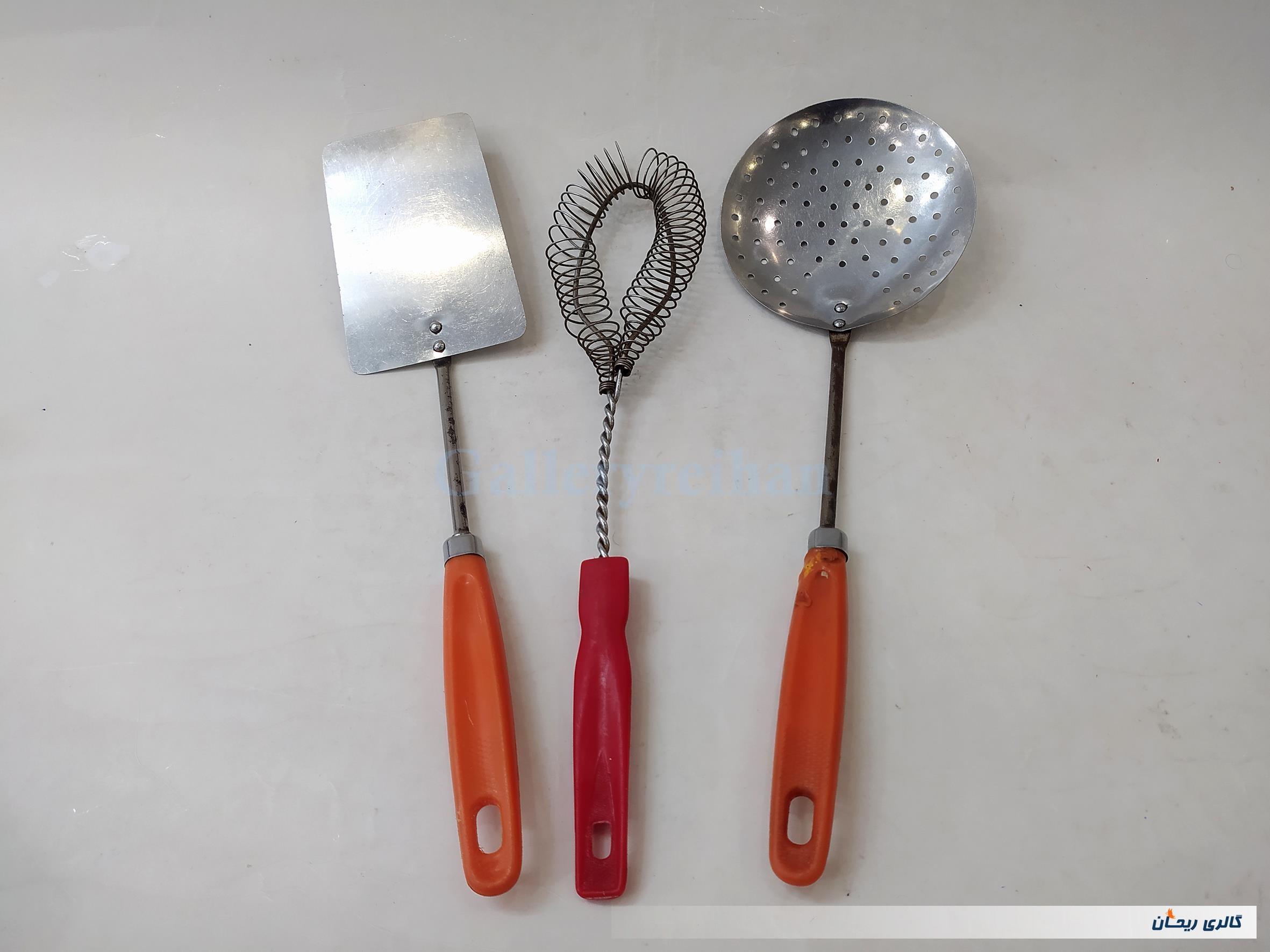 کفگیر و ملاقه و همزن قدیمی نوستالژی 