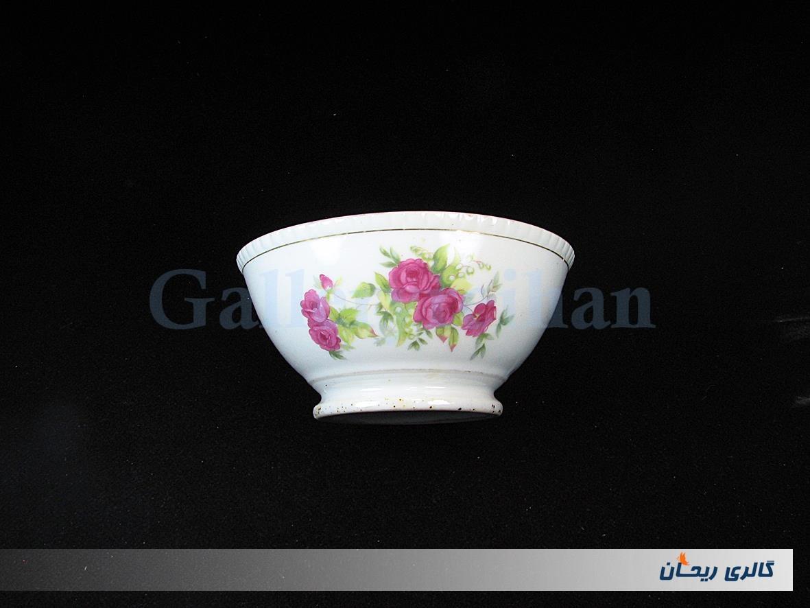 کاسه چینی گل سرخی قدیمی ساخت ژاپن