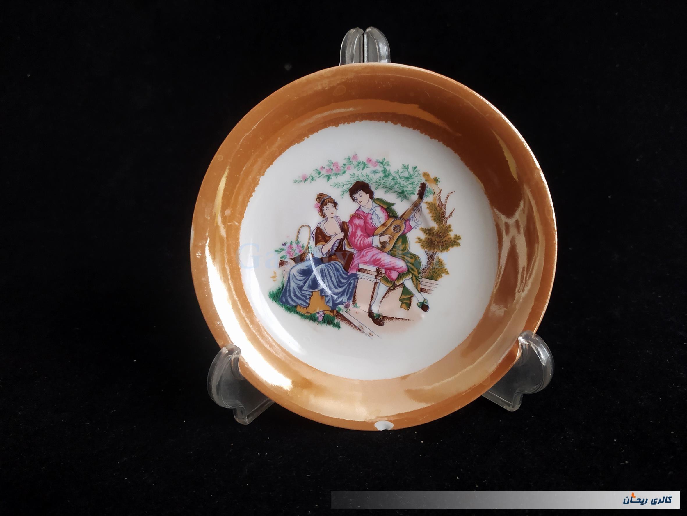 دیوارکوب یا نعلبکی لیلی و مجنون 