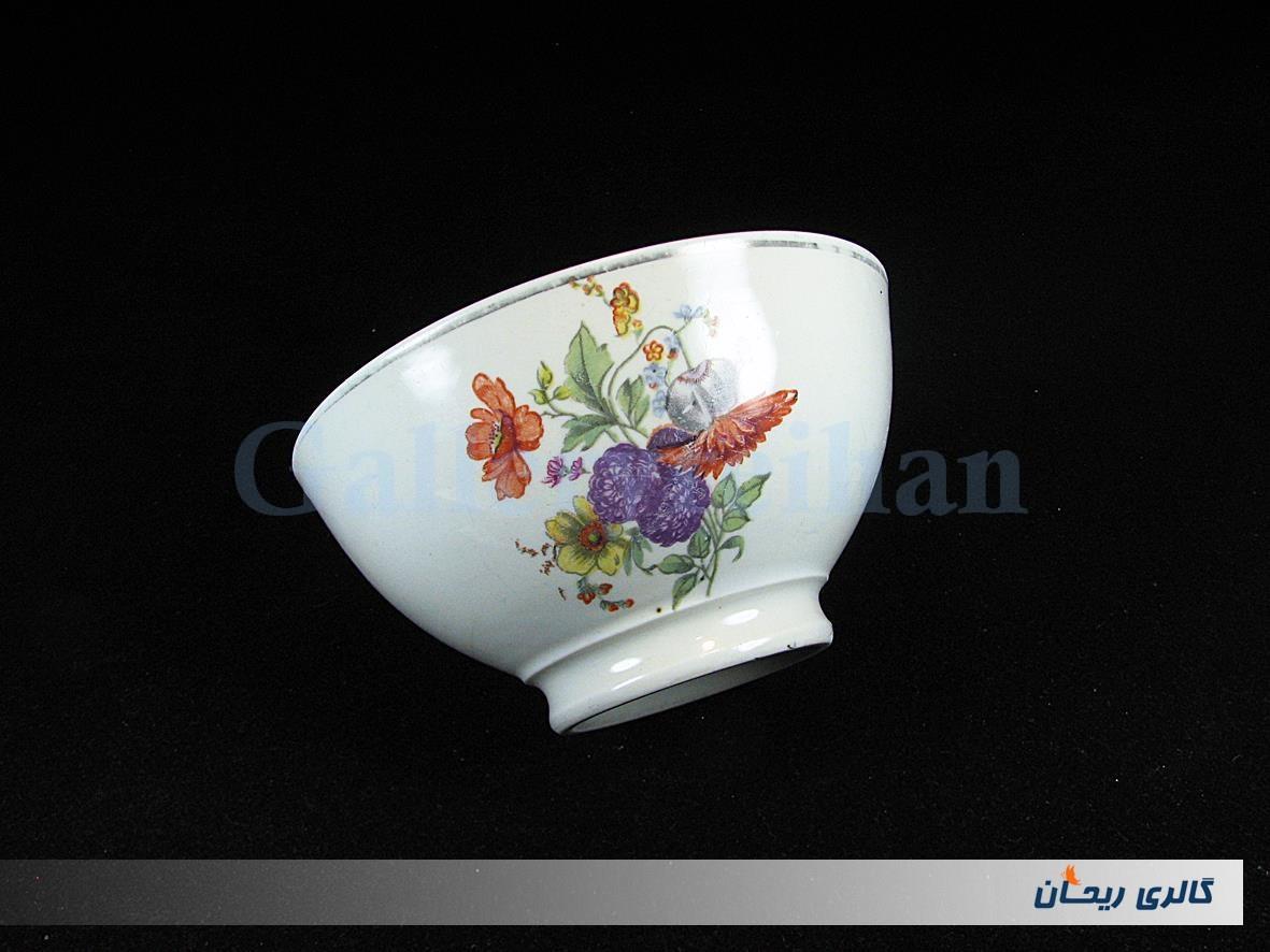 کاسه چینی طرح گل قدیمی روسی 