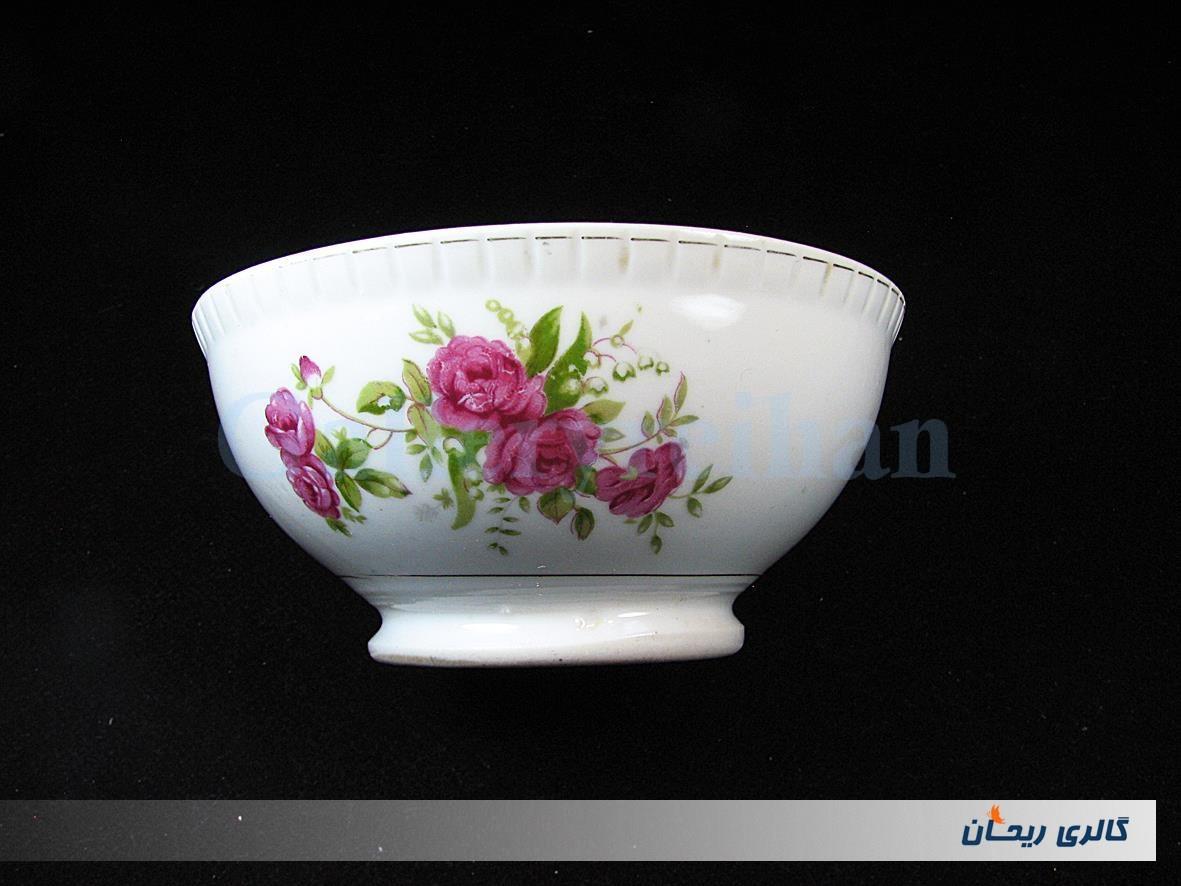 کاسه چینی قدیمی گل سرخی بسیار زیبا 