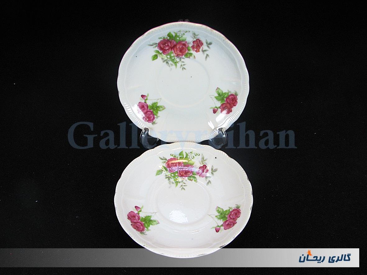 2 دیوارکوب یا نعلبکی طرح گل سرخی قدیمی 