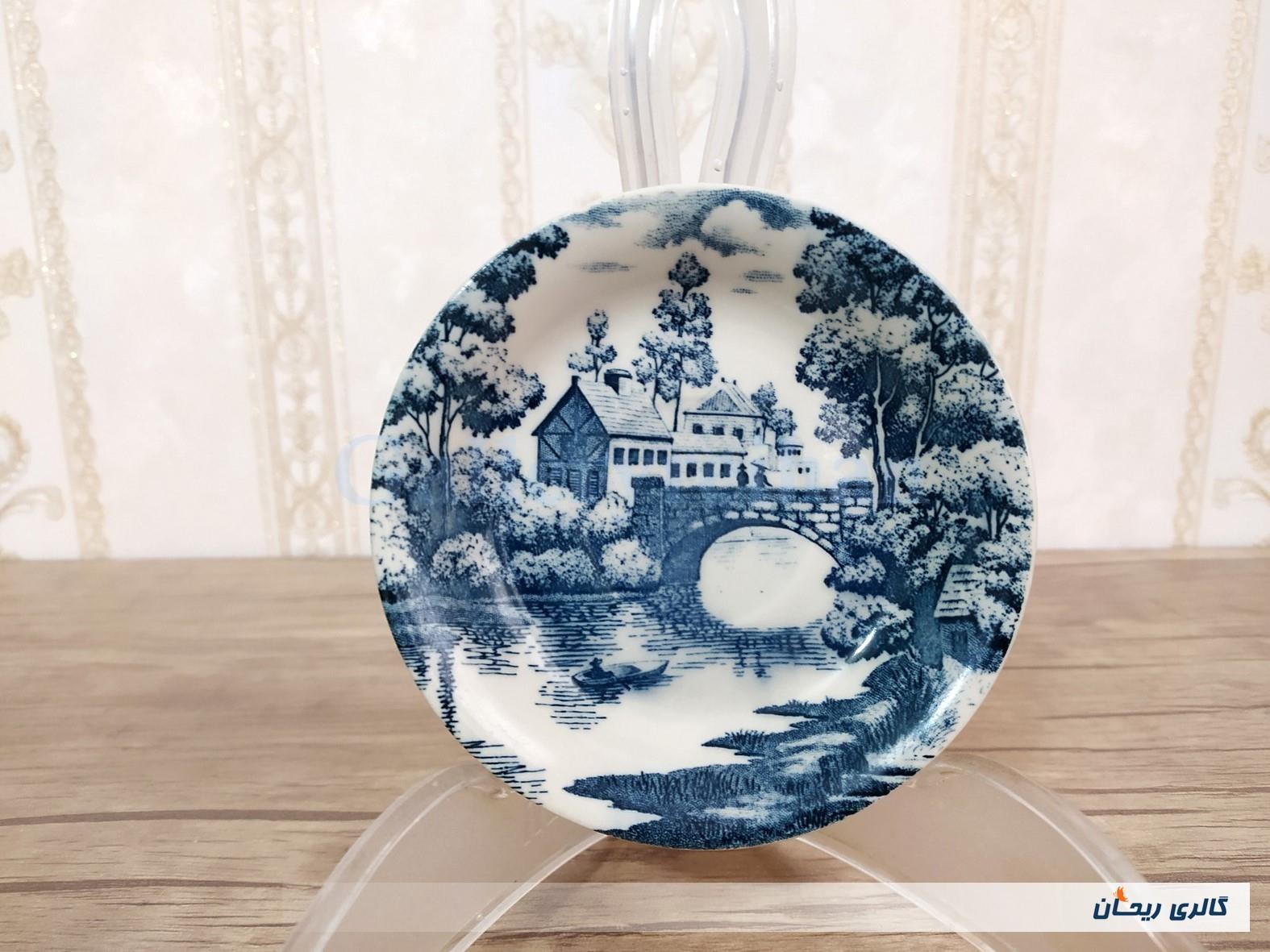 دیوارکوب یا نعلبکی قدیمی قلم آبی طرح منظره 