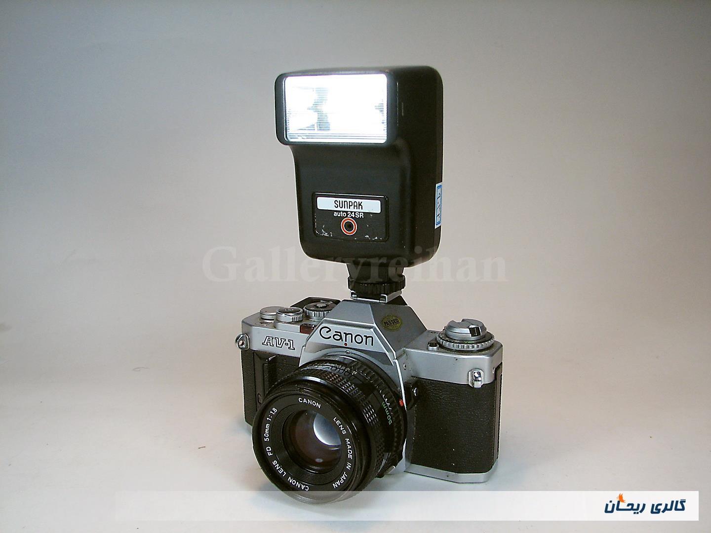 فلاش قدیمی مارک SUNPAK auto 24SR ساخت ژاپن 