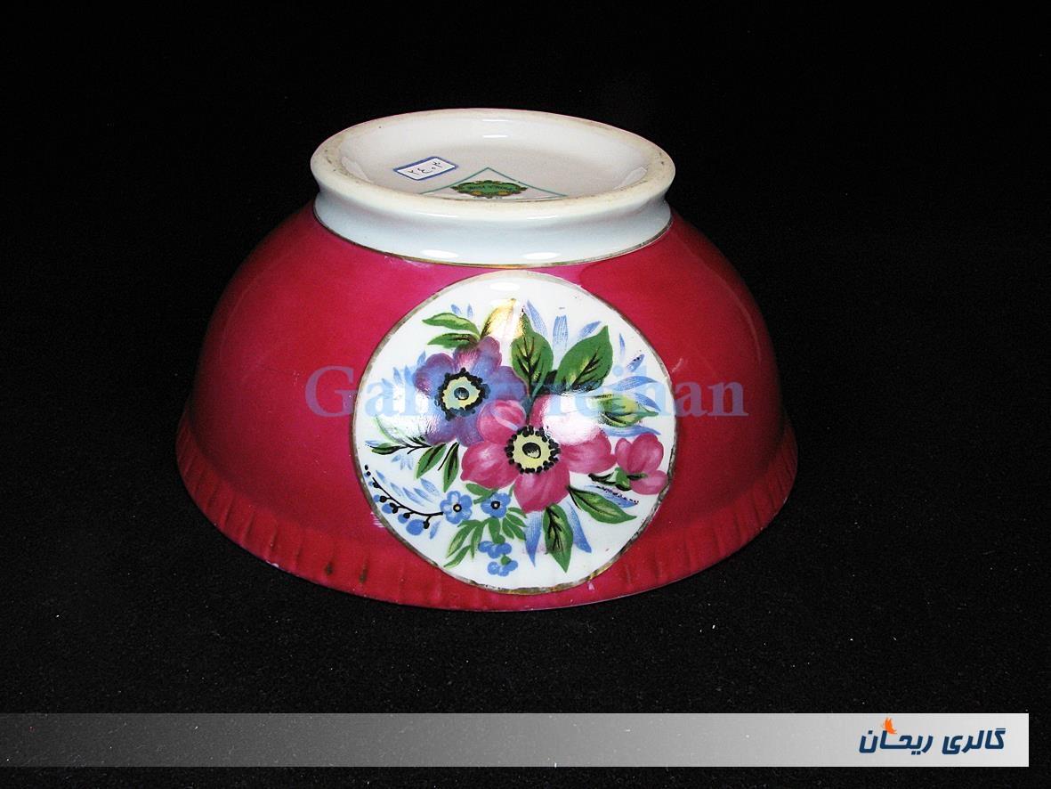 کاسه لاکی بسیار قدیمی طرح گلهای زیبا 