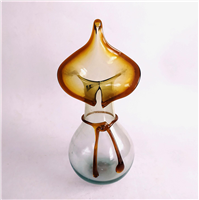  گلدان دستساز قدیمی با طرح خاص