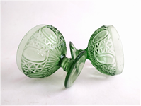  یک جفت قندان قدیمی پایه دار بلور سبز