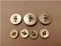 7 عدد دکمه کلکسیونی شرکت نفت پهلوی