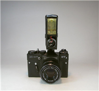 فلاش قدیمی دوربین عکاسی Raynox با کیف