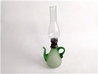 چراغ نفتی دست ساز سبز با شکل خاص