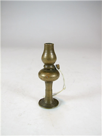 چراغ گردسوز مینیاتوری برنجی بسیار زیبا