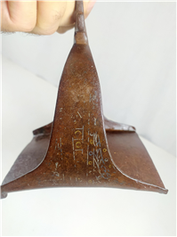  رکاب فولادی کلکسیونی قاجاری دستساز نقشدار 