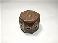 وزنه فولادی دست ساز و نقش دار قاجاری