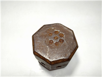 وزنه فولادی دست ساز و نقش دار قاجاری