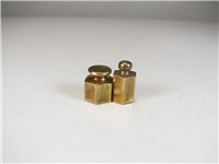 2 عدد وزنه برنجی قدیمی 3 و 4 مثقالی 