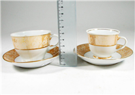  یک جفت فنجان و نعلبکی قدیمی