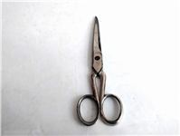  قیچی قدیمی ساخت کشور ایتالیا