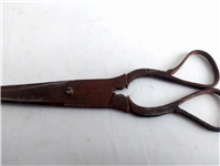  قیچی فولادی دست ساز قاجاری