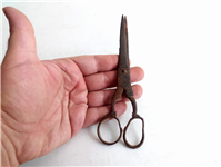  قیچی فولادی بسیار قدیمی دستساز قاجاری