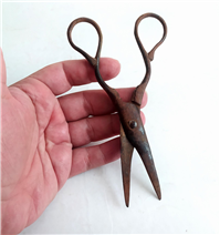  قیچی فولادی دست ساز قاجاری